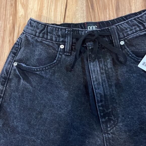 BDG Jean Shorts - Picture 4 of 6